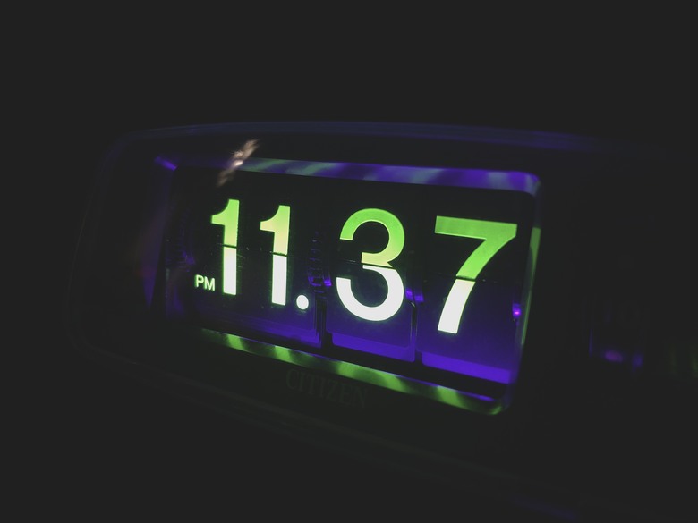 [分享] CITIZEN 5RD027 翻頁鐘維修 記錄-特殊紫外燈版