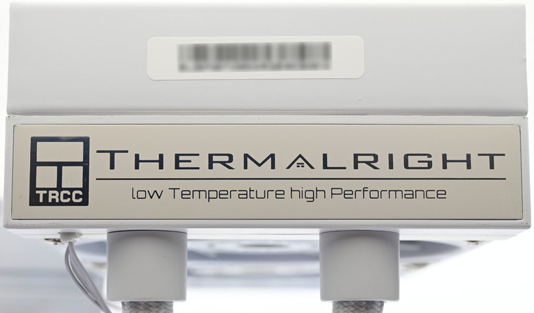 THERMALRIGHT索摩樂TROFEO VISION 360 ARGB WHITE一體式水冷散熱器開箱