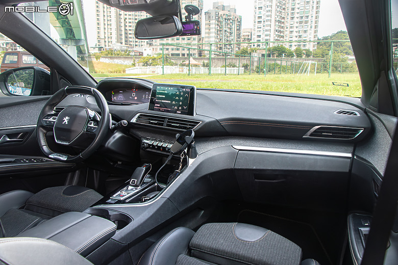 Peugeot 5008 大改款試駕｜躋升主流七座休旅的潛力股！