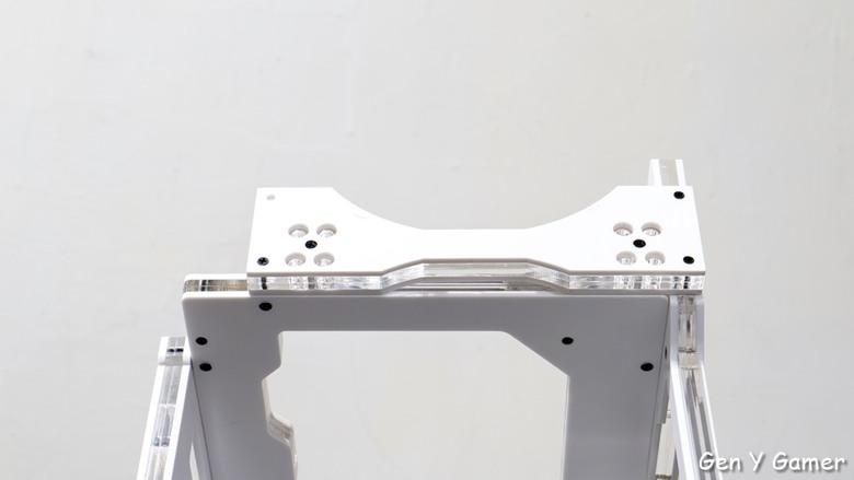 小巧精緻 DIY！EZDIY-FAB 盾系列轉接頭 尬 GEEEK Rhino S ITX 機殼