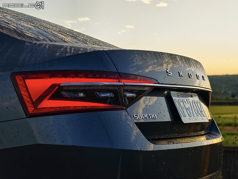 純粹分享 / Skoda Superb / 影像記錄 (純影像)