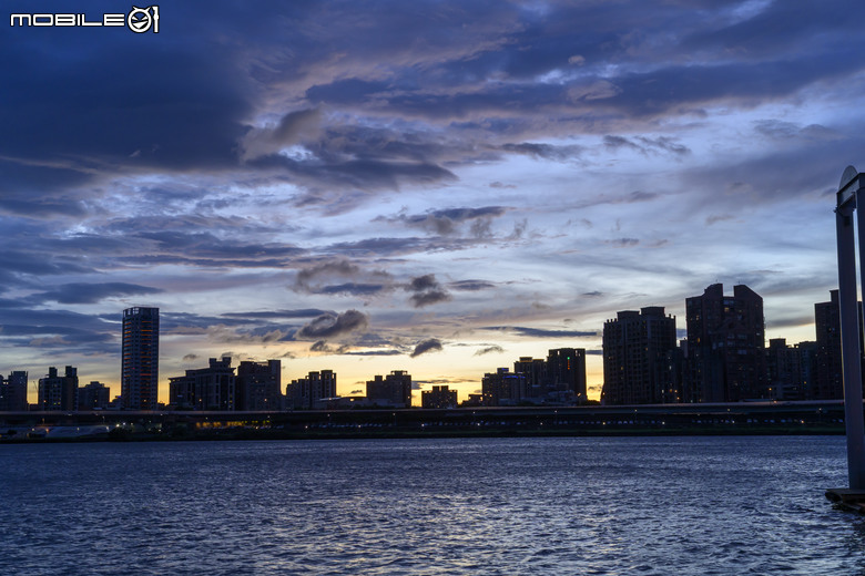 大推ZEISS Otus ML 50mm F1.4