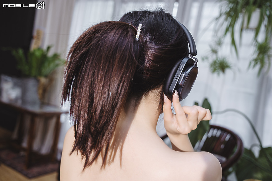 Nothing Headphone (1) 體驗|外型獨具一格、內在也有看頭!