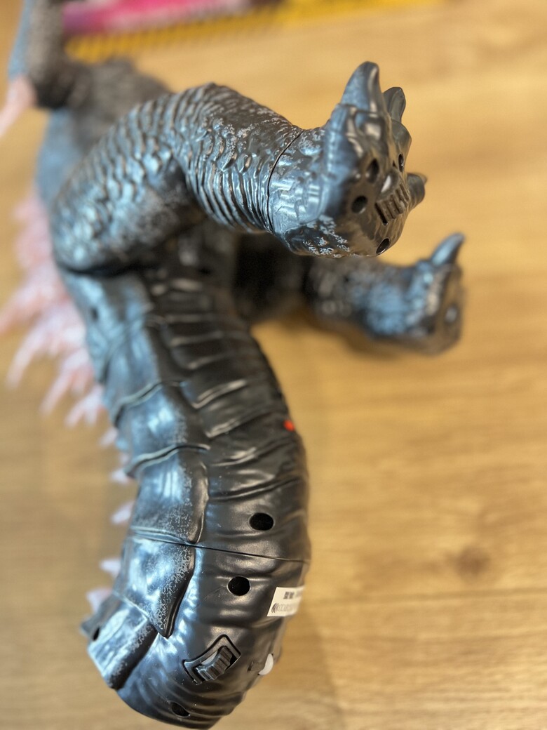 小孩搶著當怪獸指揮官!JADA 遙控哥吉拉開箱實錄