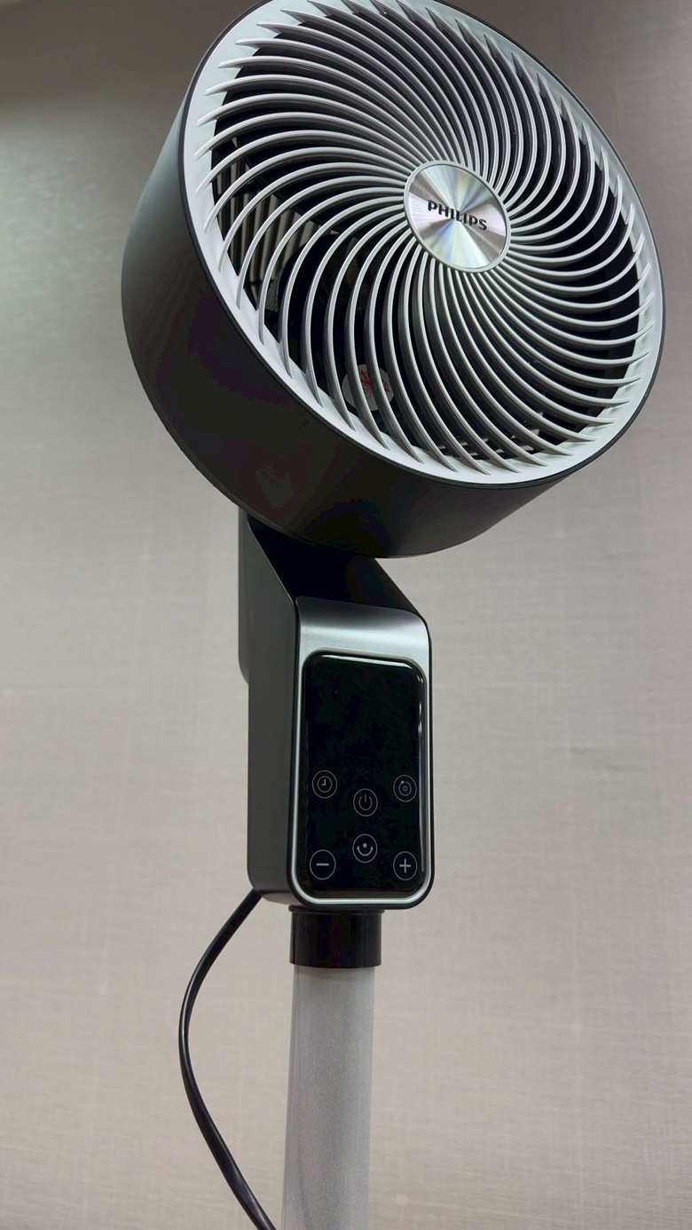 [開箱] PHILIPS DC 循環扇(立式)｜好立扇是省電費的好幫手...