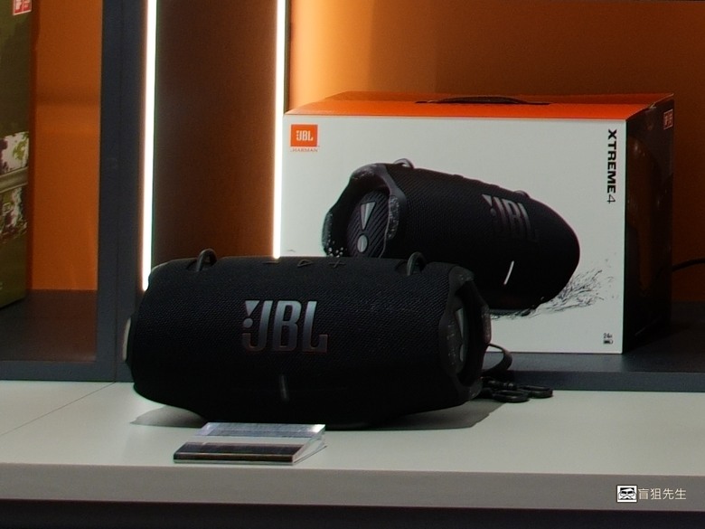 【盲狙特報】JBL DREAM PLAZA 統一時代百貨台北店 | 為音樂愛好者打造，全年齡駐足賞樂的好地方❤️