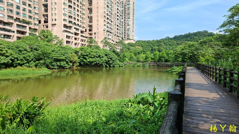 【郊山走走】汐止三山兩湖一峰+鷹石尖 環形縱走