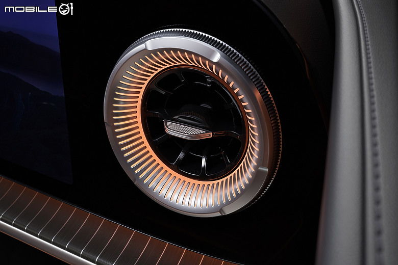 【新車預覽】更迷人的無接縫Hyperscreen導入，Mercedes-Benz全新電動版GLC內裝釋出！