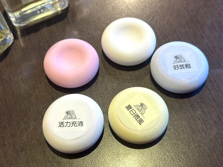 DIY香氛噴霧,標籤顏值也要很好看