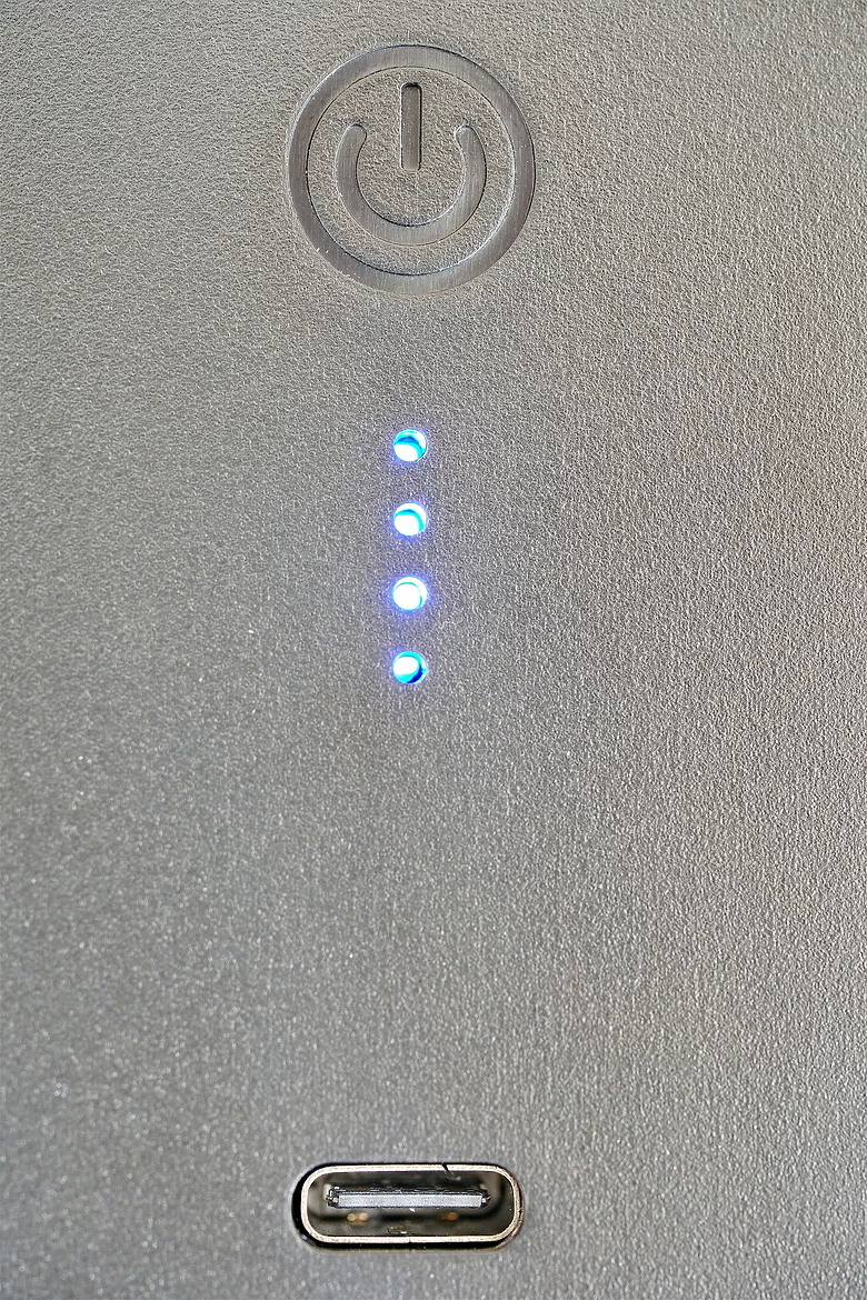 Femobook A2 充電磨豆機，開箱心得