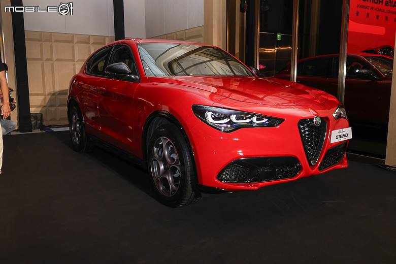 【採訪】218.9萬元起,Alfa Romeo正式回歸國內,首波帶來Giulia與Stelvio兩款車型、明年還有小休旅Junior!