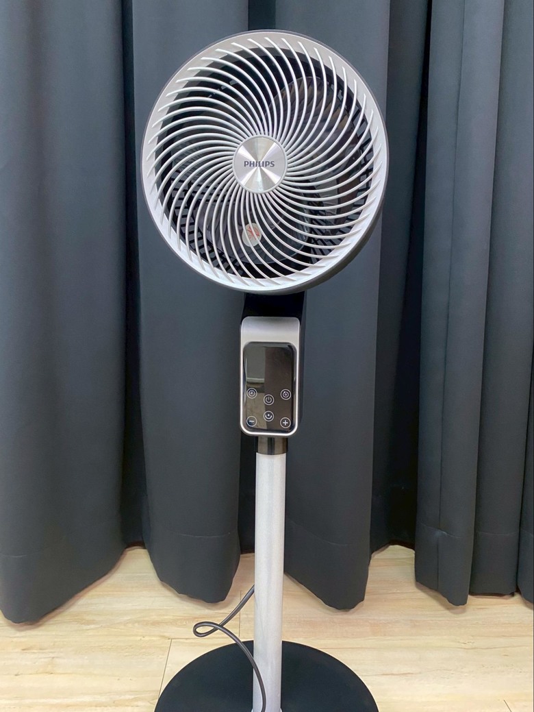 [開箱] PHILIPS DC 循環扇(立式)｜好立扇是省電費的好幫手...