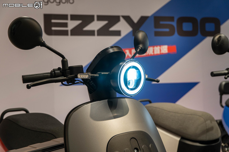 Gogoro EZZY 500試駕｜智慧駐車、定速巡航上車，搭配補助最低四萬有找！