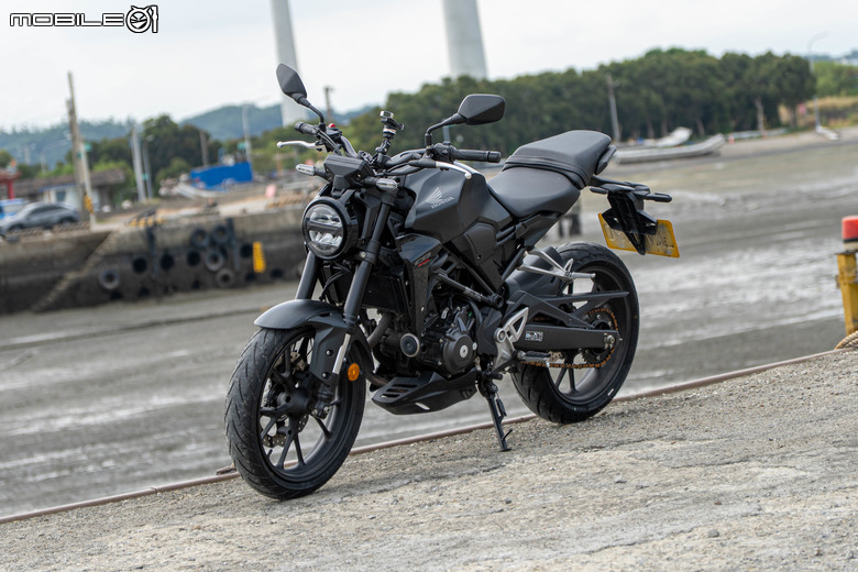 點我看大圖 HONDA CB300R試駕|回歸檔車的起點,重回單缸的懷抱!