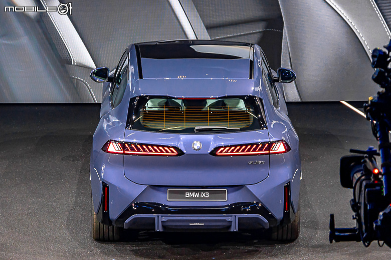 BMW 全新世代 iX3 德國發表會現場實拍 & 技術詳解!