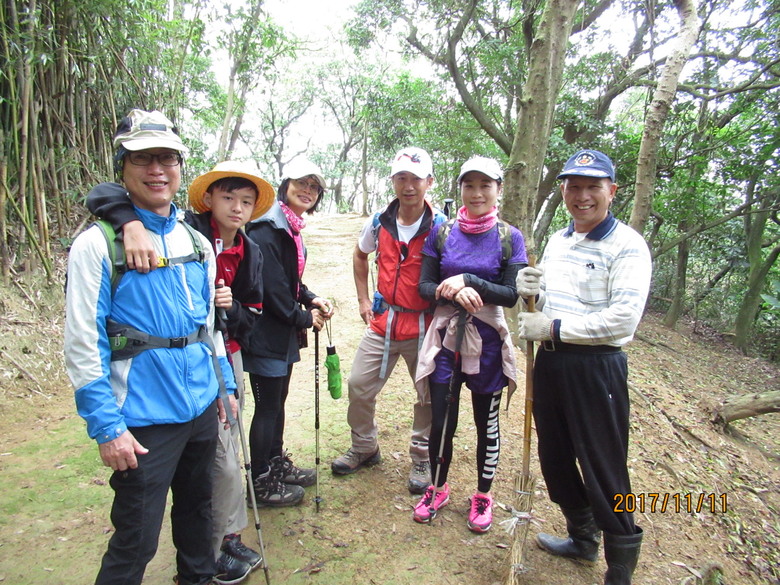 2025 迴龍-同心亭-三角埔頂山-北天宮-關公嶺-北基古道-大棟山（小百岳）-東和街-赤腹鷹棲息處/德和街-山佳車站-搭UBER回迴龍