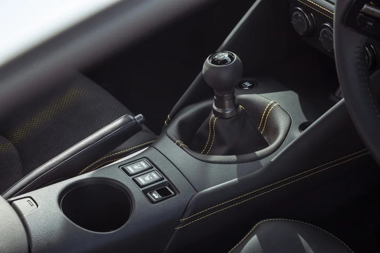 三踏板不再只是幻想 Nissan Z NISMO確定推手排版本