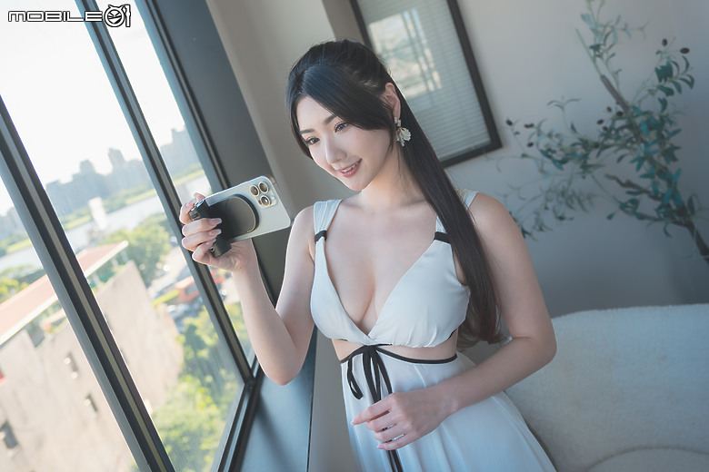 Leica Lux Grip 評測報告｜彈指間讓 iPhone 化身為徠卡隨身機！