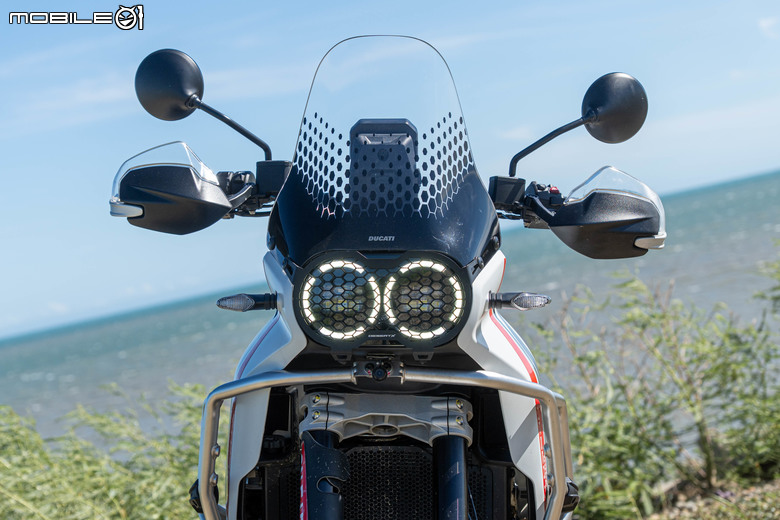DUCATI DesertX 試駕｜重新定義越野、尋找屬於你的那片沙漠！