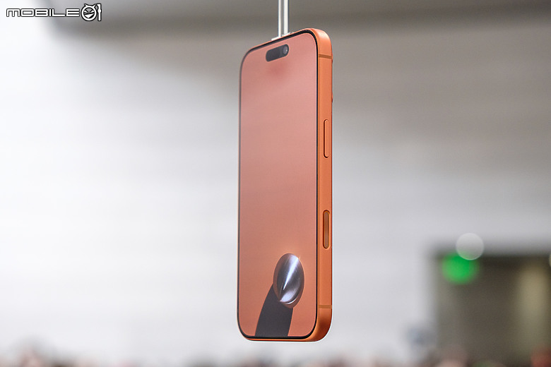 蘋果發表會直擊:iPhone 17 Pro革新、iPhone Air至薄!