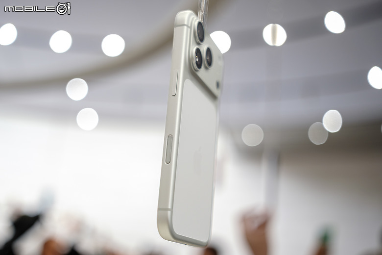 蘋果發表會直擊:iPhone 17 Pro革新、iPhone Air至薄!