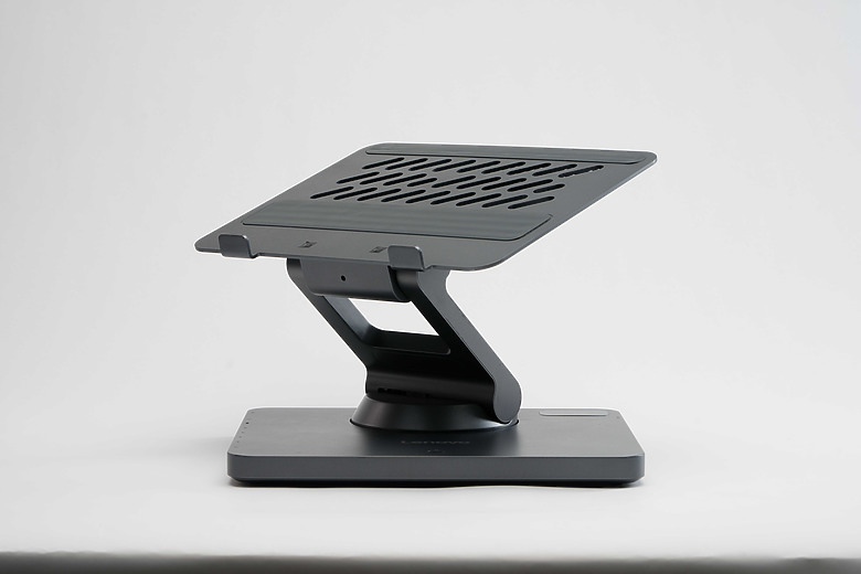 【IFA 2025】Lenovo 發表首款搭載 14 吋旋轉螢幕概念筆電 ThinkBook VertiFlex