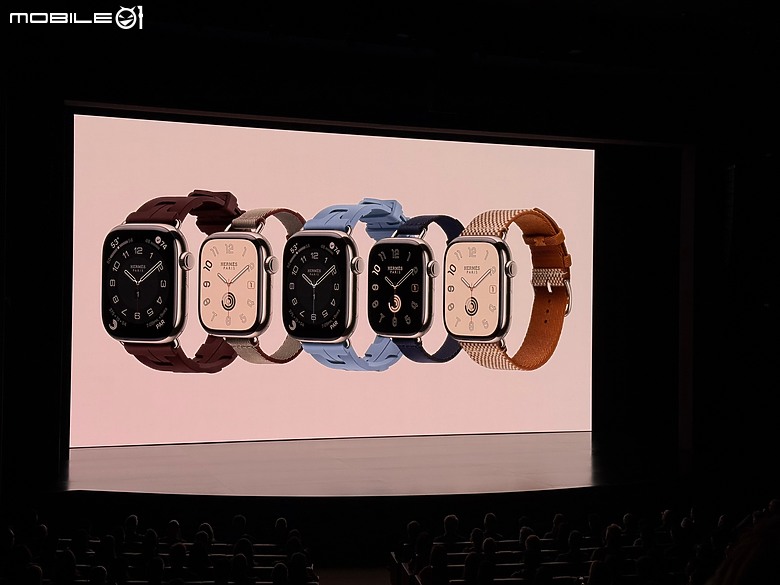 蘋果發表會配件直擊：Apple Wach S11、Ultra 3提醒血壓、AirPods Pro 3即時翻譯！