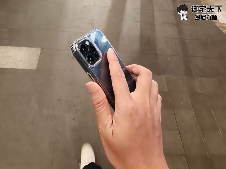 開箱｜TOUGHER 強化軍規防摔保護殼 - 蘋果用戶的透明防摔殼好選擇，價格實惠之作！
