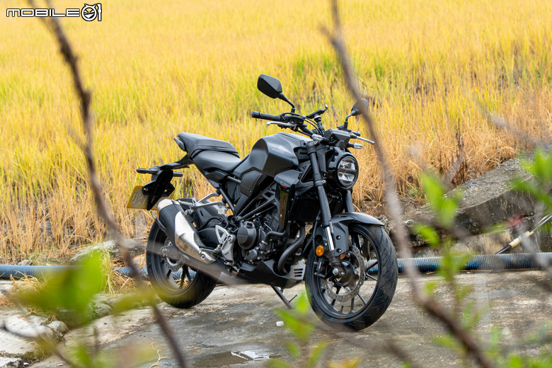 HONDA CB300R試駕｜回歸檔車的起點，重回單缸的懷抱！