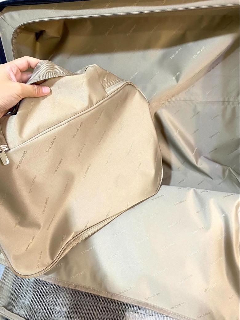 [心得]對開行李箱還是有很多好處的（Samsonite Minter個人使用感想）