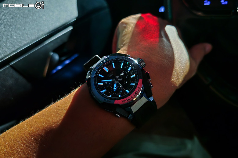 G-SHOCK MTG-B4000 體驗報告｜AI 聯手設計師、開啟硬派新美學！