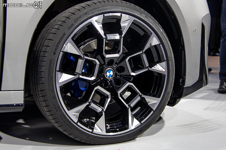BMW 全新世代 iX3 德國發表會現場實拍 & 技術詳解!
