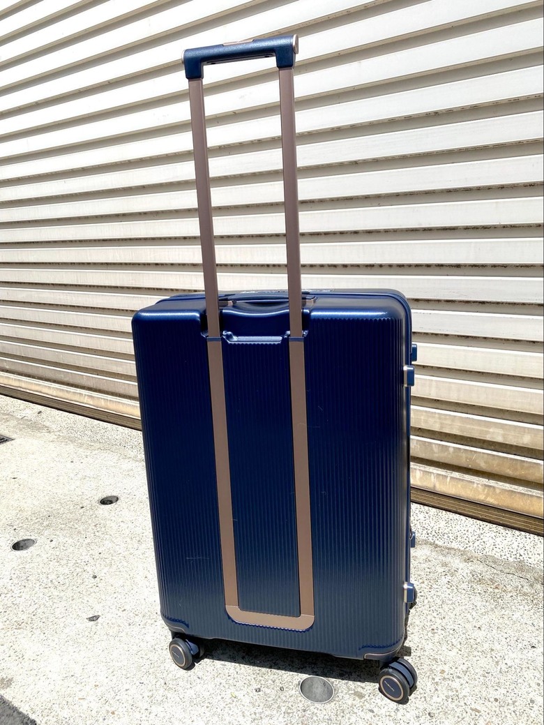 [心得]對開行李箱還是有很多好處的（Samsonite Minter個人使用感想）