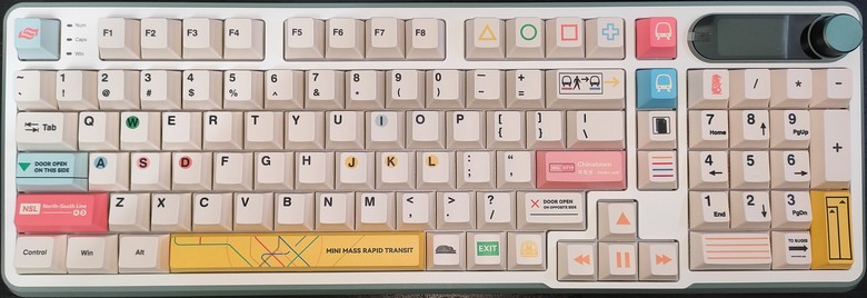 鍵盤開箱:RK(Royal Kludge) S98 98% 塑料鍵盤-新加坡地鐵主題