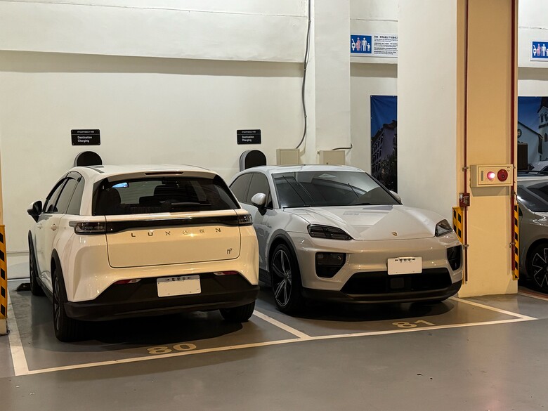 點我看大圖 【Macan 4 環島實測】900km 能耗表現與保時捷充電站體驗分享
