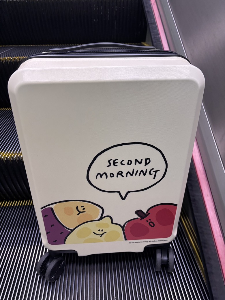 Secondmorning聯名行李箱
