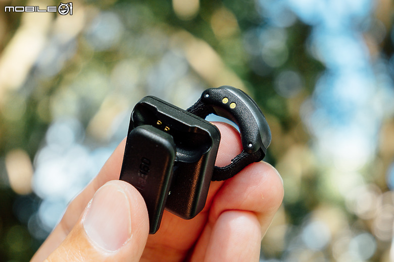 Insta360 GO Ultra 評測報告｜釋放雙手、POV 創作首選！