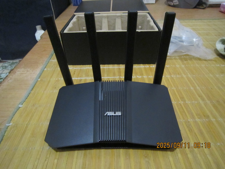 ASUS 華碩 RT-BE82U WiFi 7雙頻路由器開箱分享與測試