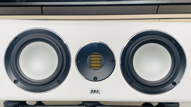 【阿洪開箱中】平價中的旗艦聲 —ELAC Carina 劇院系統解析 搭配ELAC SUB1225W 重低音 + Onkyo TX-RZ30 環繞擴大機