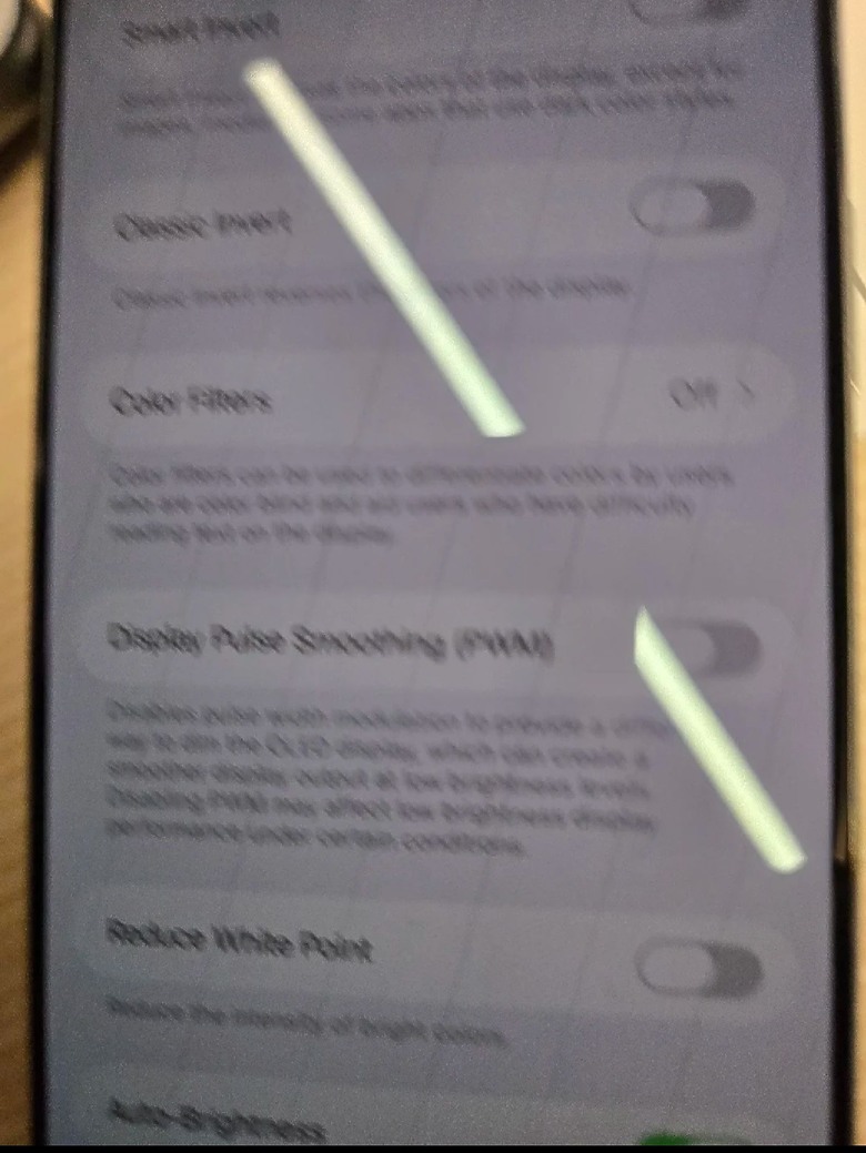 iPhone 17 禁用 PWM 調光測試流出