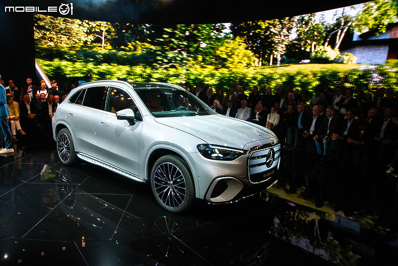 2025 Mercedes-Benz IAA品牌之夜｜全新電動版GLC登場，定義新世代的完整科技進化！