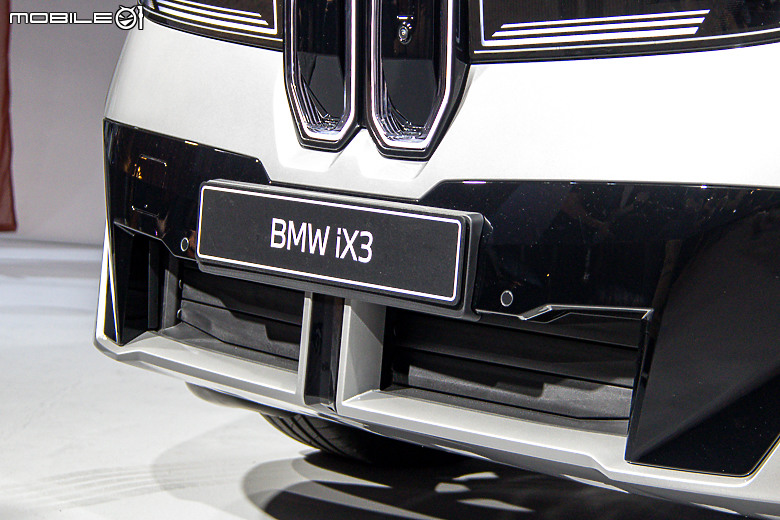 BMW 全新世代 iX3 德國發表會現場實拍 & 技術詳解!