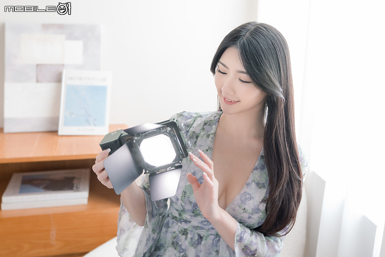 智雲 MOLUS X100 RGB x Cam Mackey 聯名版｜口袋裡的 100W 全彩補光燈！