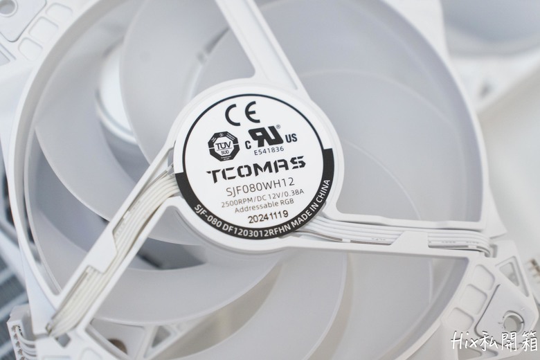 點我看大圖 水冷CP王挑戰者 TCOMAS LE200 AIO水冷