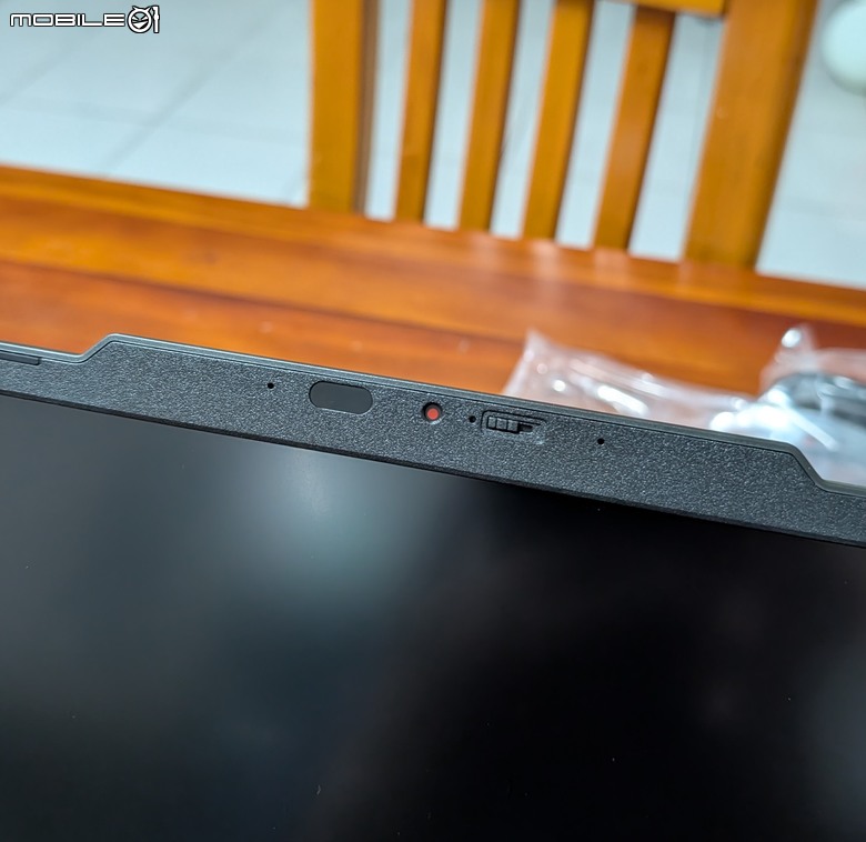VenturePro 15 AI A1 開箱