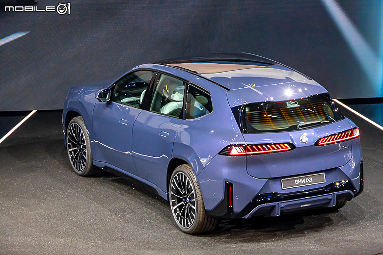 BMW 全新世代 iX3 德國發表會現場實拍 & 技術詳解!