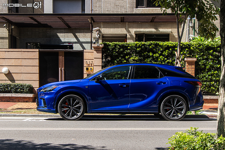 Lexus RX 500h F Sport Performance 試駕|乖乖牌也能偶爾使壞!