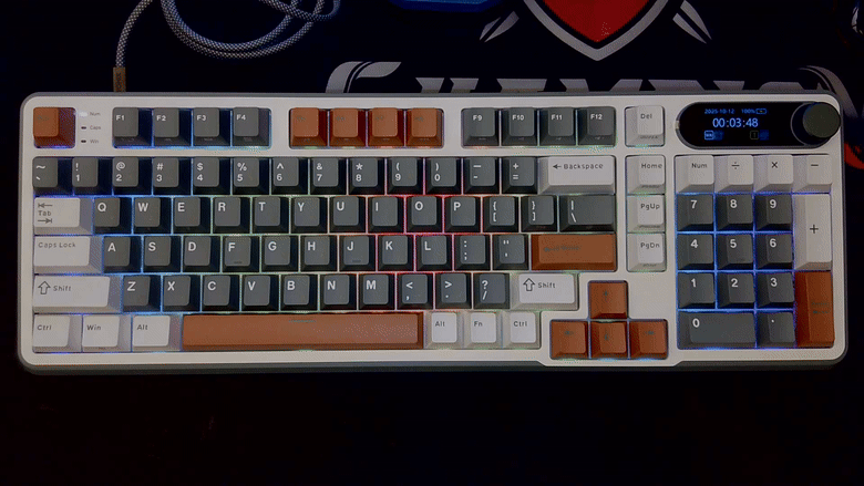 點我看大圖 開箱|【ROYAL KLUDGE】RK S98 三模無線機械鍵盤 - 自帶螢幕及音量旋鈕,可熱插拔的 98 鍵雪皇軸之作!