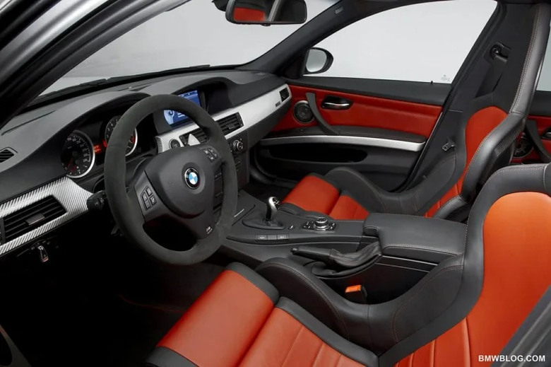 BMW E90 M3 CRT 從低調房車到25萬美元收藏級傑作