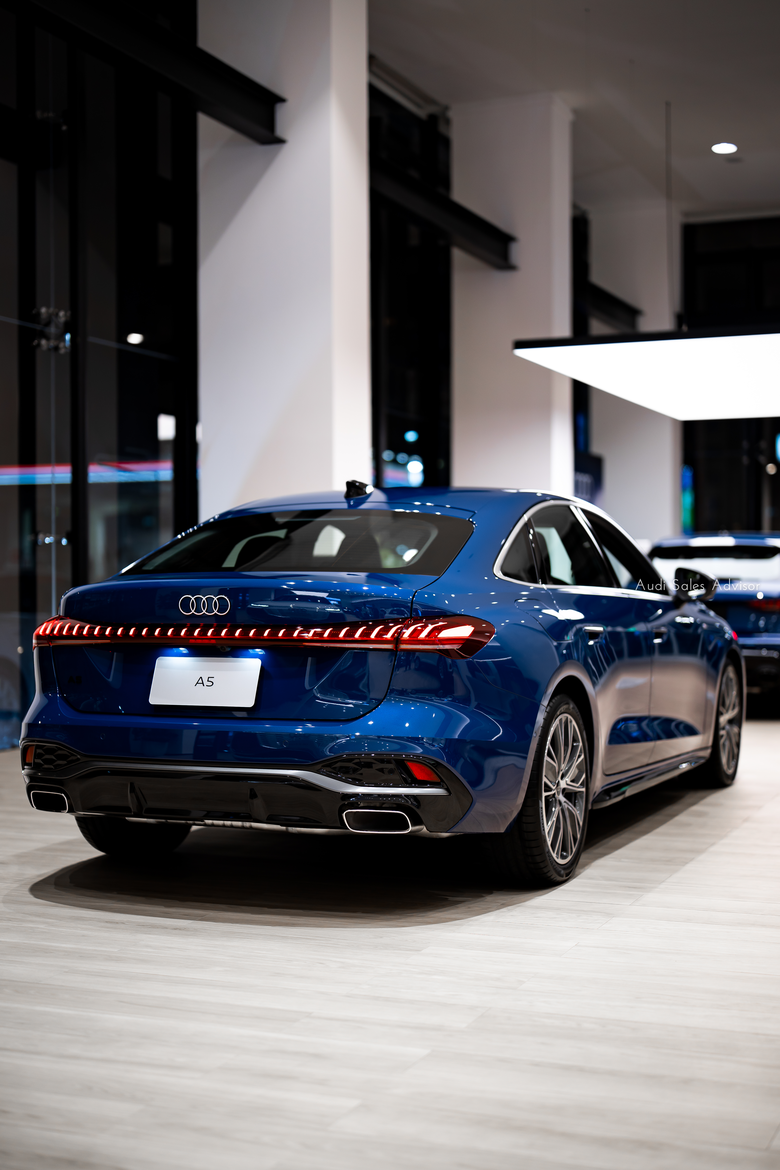 實車分享｜Audi A5 TFSI 150 kW S line｜在烏鴉的世界裡，天鵝也有罪
